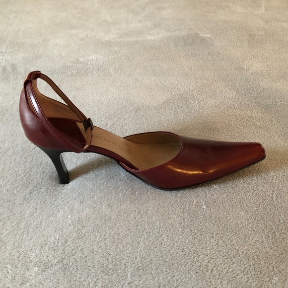 ❌SOLD❌Kenneth Cole Heels with Ankle Strap - Picture 7 of 7